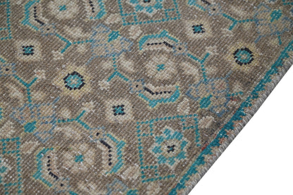 10018 - 2'7" x 8'11"