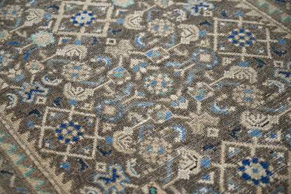 10021 - 2'11" x 9'8"