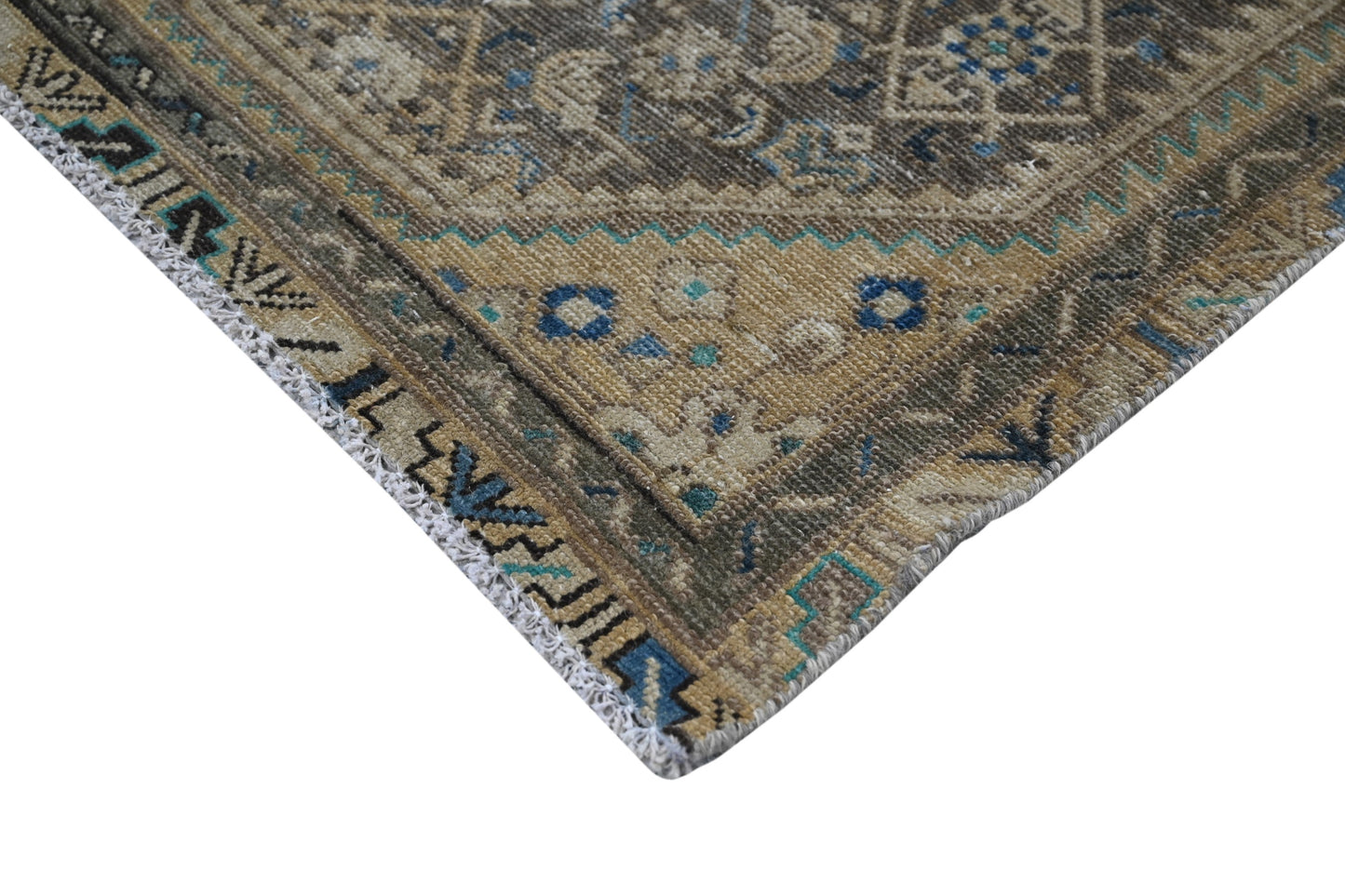 10021 - 2'11" x 9'8"