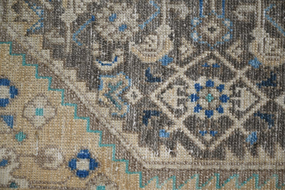 10021 - 2'11" x 9'8"