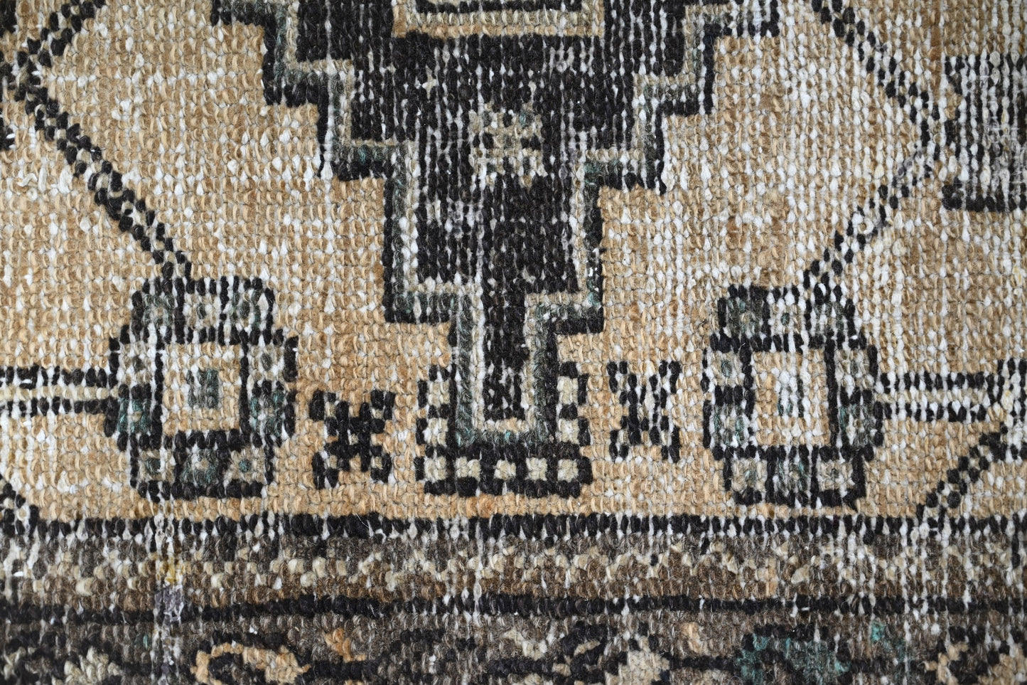 10022 - 2'11" x 6'1"