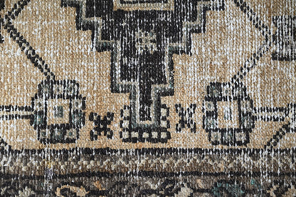 10022 - 2'11" x 6'1"