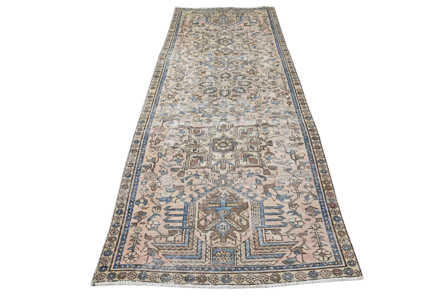 10025 - 3'4" x 10'6"