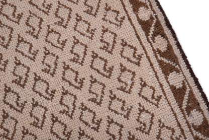 1382 - 2'4" x 12'10"