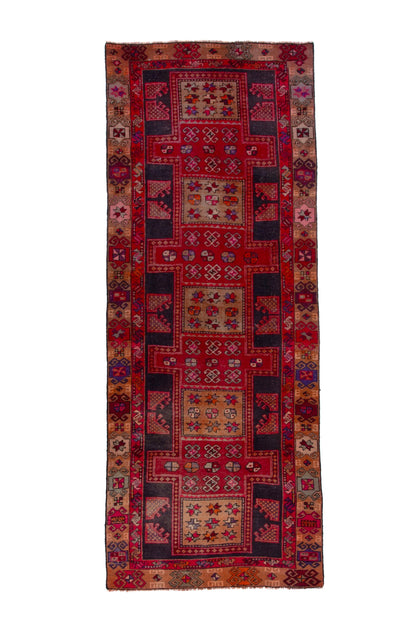 1546 - 3'10" x 10'2"