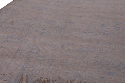 1665 - 9'9" x 12'10"