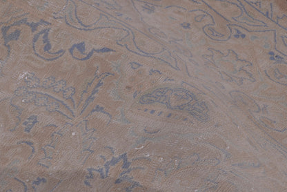 1665 - 9'9" x 12'10"