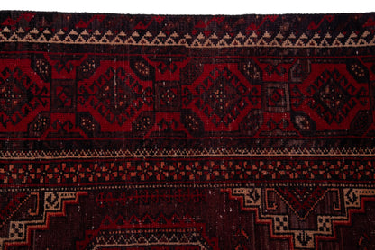 1676 - 4'11" x 13'10"