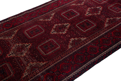 1676 - 4'11" x 13'10"