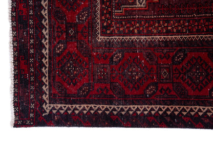 1676 - 4'11" x 13'10"