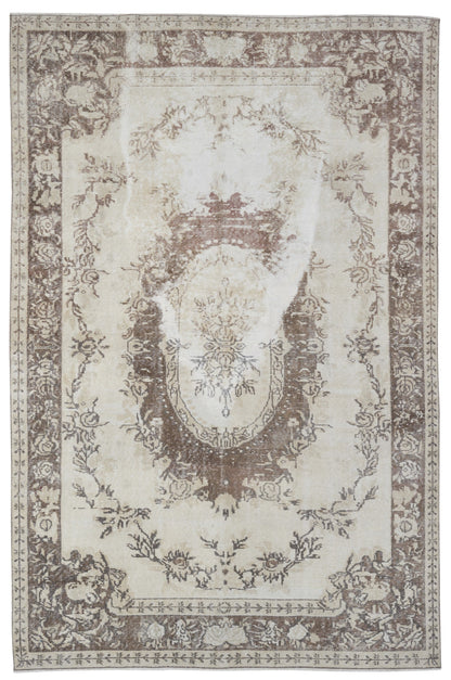 8166 - 5'10" x 8'11"