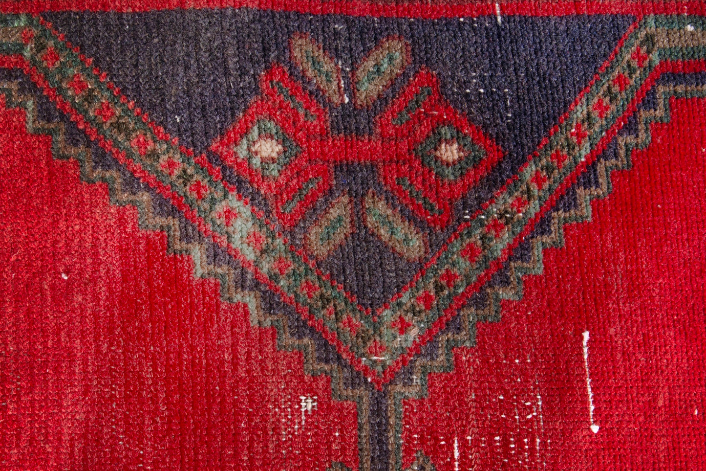 4924 - 3'11" x 7'3"