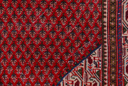 1945 - 6'11" x 10'4"