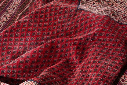 1945 - 6'11" x 10'4"