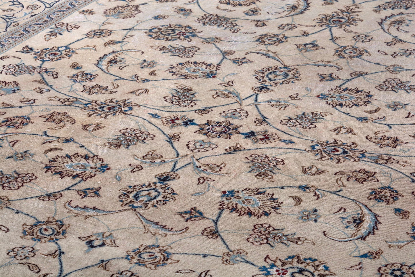 1963 - 8'2" x 11'11"