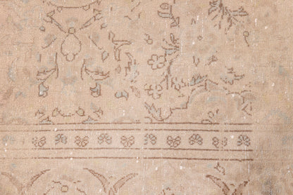 1972 - 5'11" x 9'10"