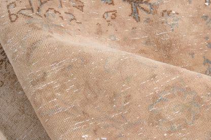 1972 - 5'11" x 9'10"