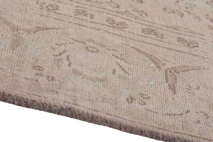 1972 - 5'11" x 9'10"