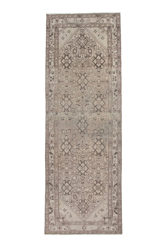 5023 - 3'1" x 9'6"