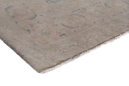 2029 - 7'11" x 10'11"