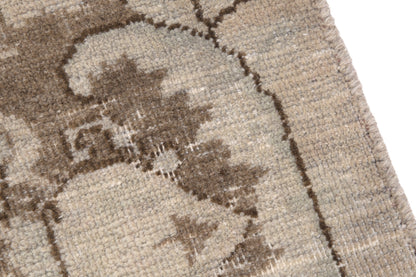 2033 - 8'5" x 11'10"