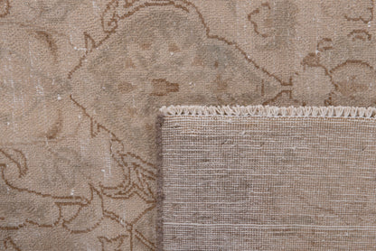 2041 - 5'11" x 10'2"