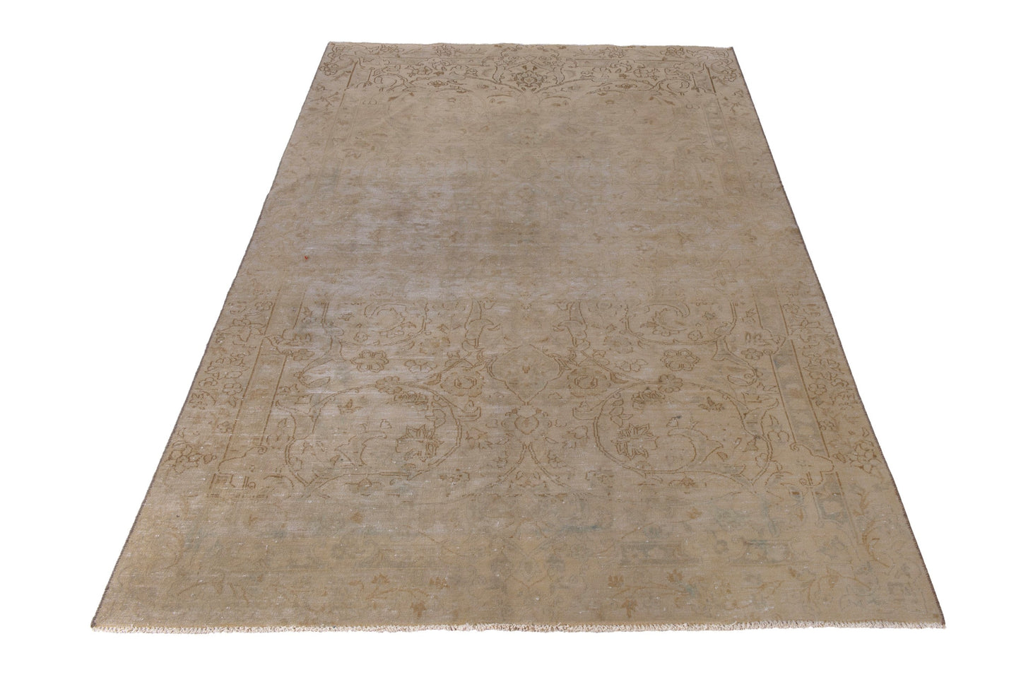 2041 - 5'11" x 10'2"