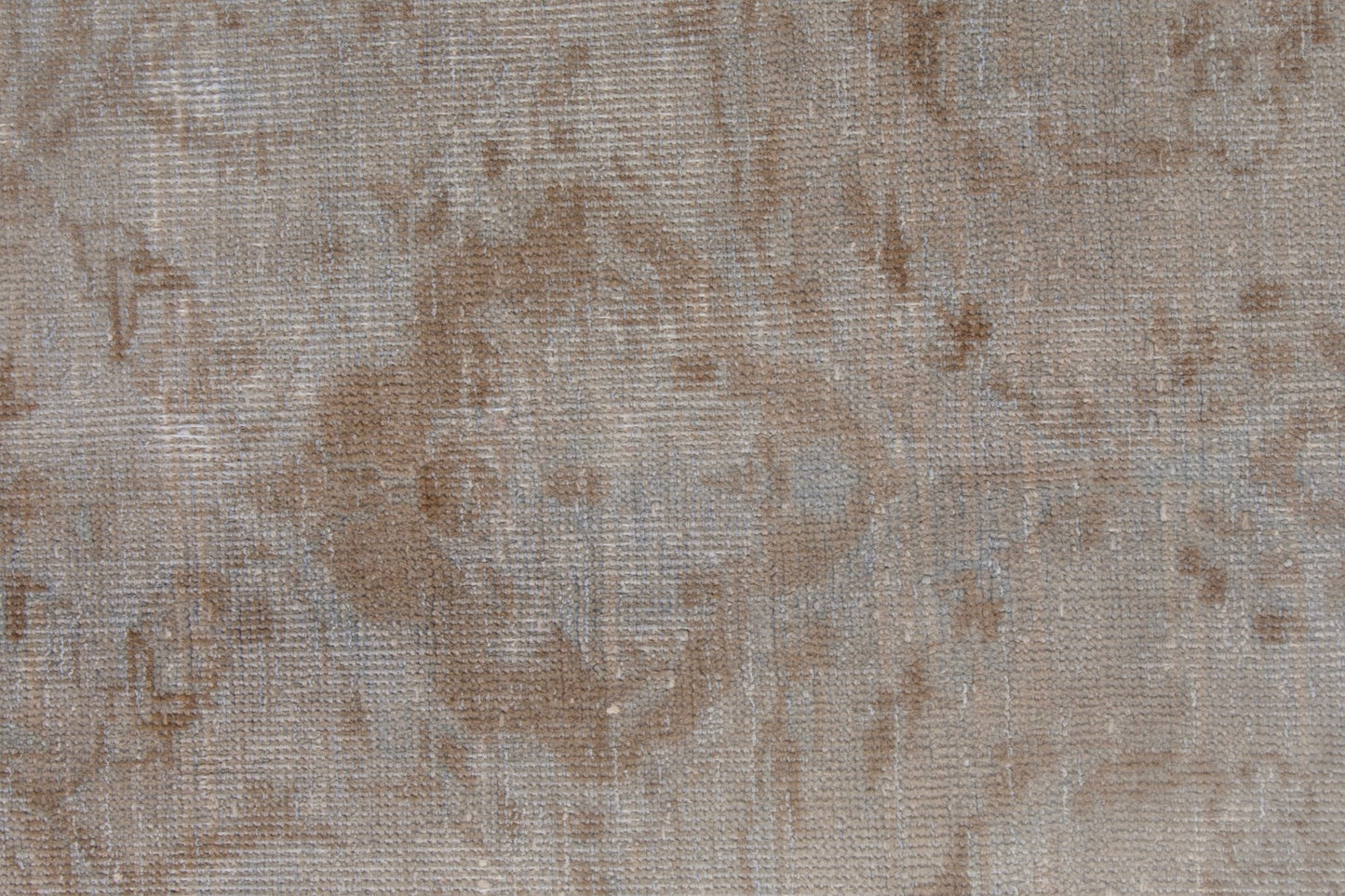 5076 - 9'2" x 12'6"