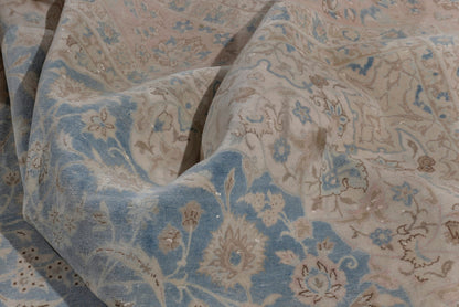 2089 - 10'4" x 15'9"