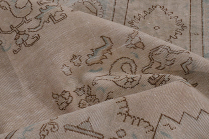 2097 - 8'10" x 12'11"