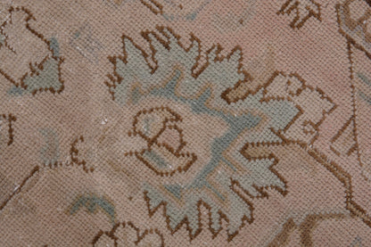 2112 - 5'11" x 8'10"