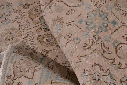 2112 - 5'11" x 8'10"