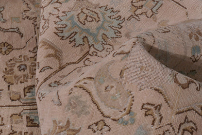 2112 - 5'11" x 8'10"