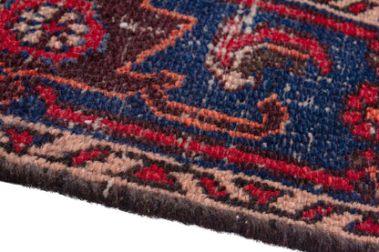 2204 - 3'11" x 11'10"