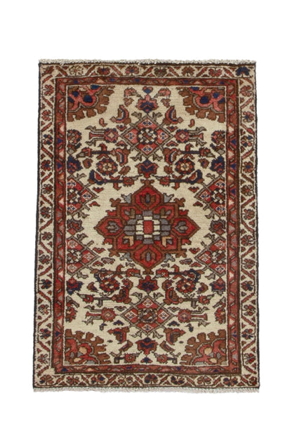 2282 - 1'11" x 2'11"