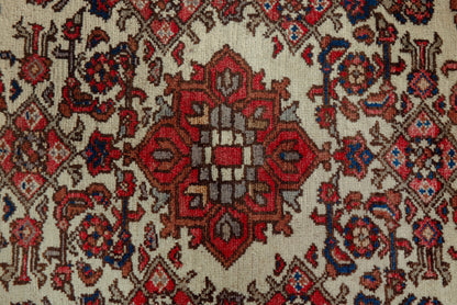 2282 - 1'11" x 2'11"