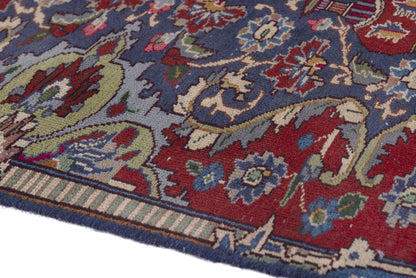 2451 - 4'11" x 8'10"