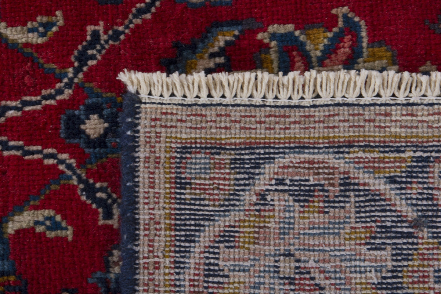 2487 - 7'3" x 10'10"