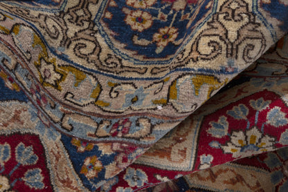 2492 - 9'6" x 12'10"