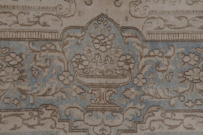 2553 - 9'8" x 13'11"