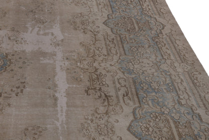 2553 - 9'8" x 13'11"