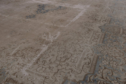 2553 - 9'8" x 13'11"