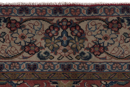 2584 - 7'7" x 10'11"