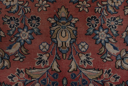 2584 - 7'7" x 10'11"