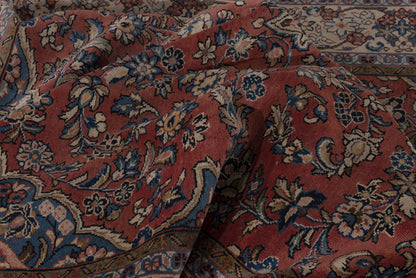 2584 - 7'7" x 10'11"