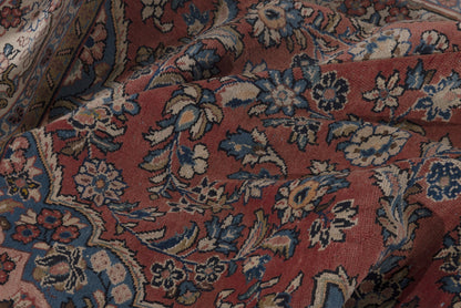 2584 - 7'7" x 10'11"