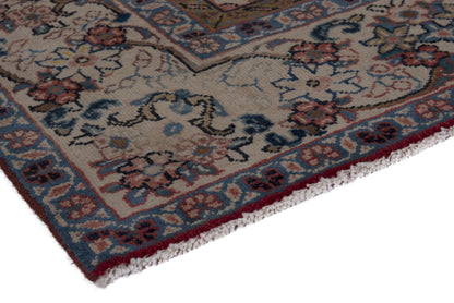 2584 - 7'7" x 10'11"