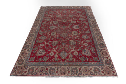 2594 - 6'11" x 10'8"