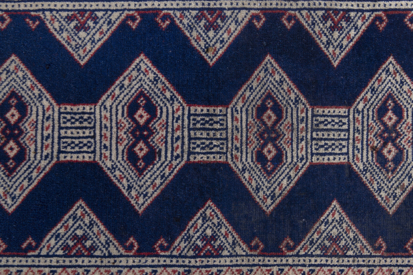 2661 - 2'1" x 2'11"