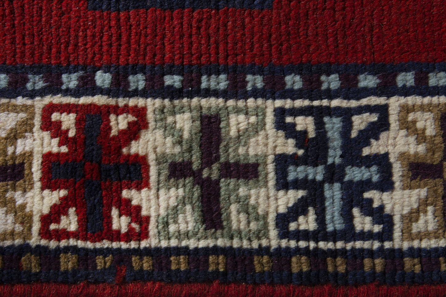 2702 - 2'2" x 2'11"